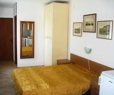 Apartment Studio Apartment 
